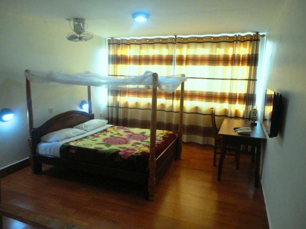 Entebbe Flights Motel Exterior foto